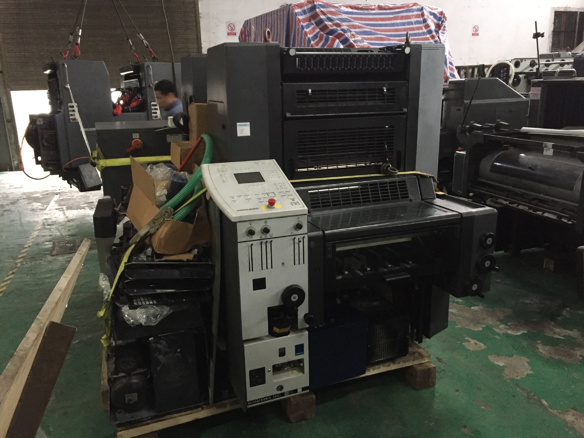 海德堡六开双色sm522印刷机