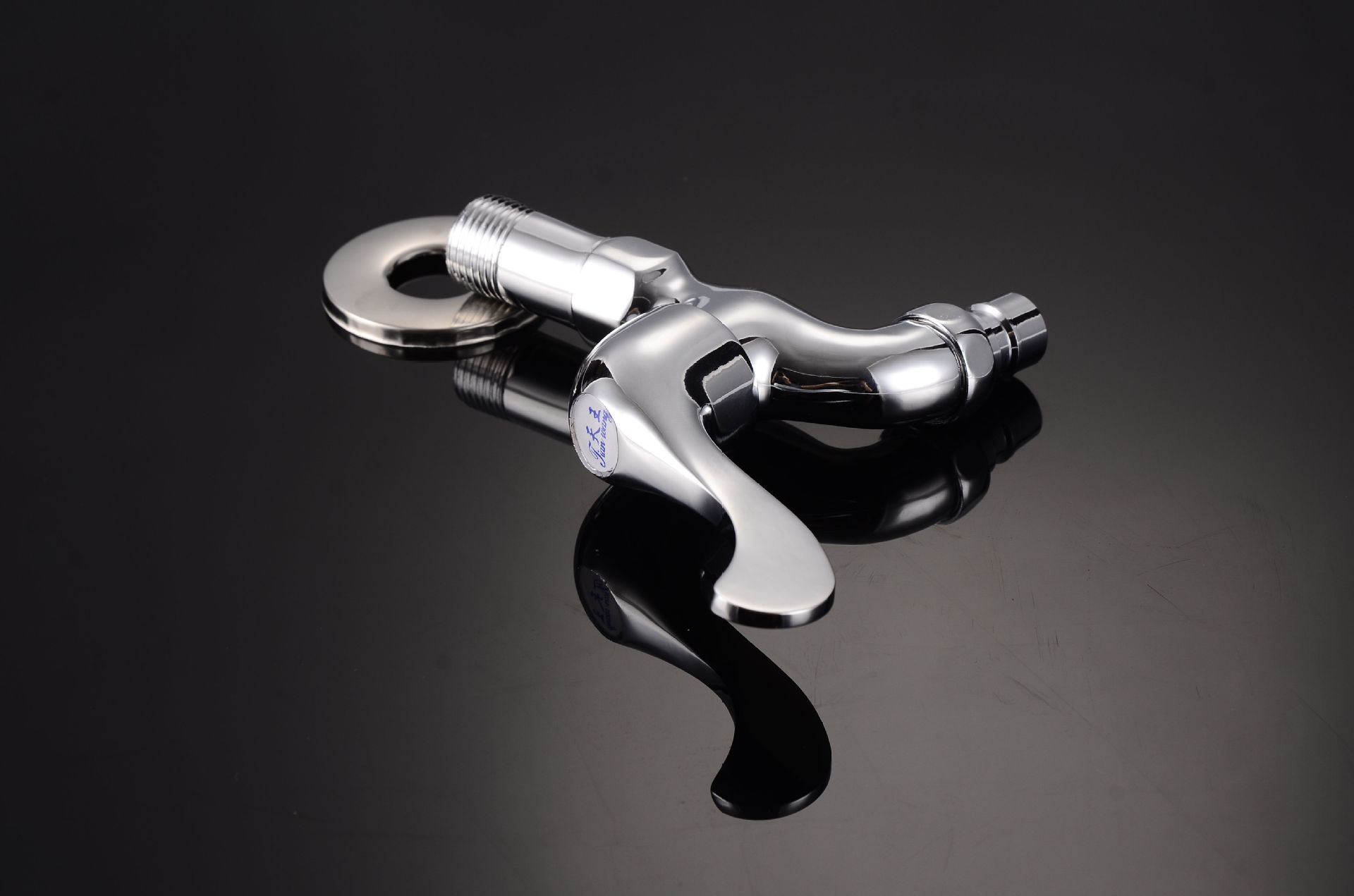 天王卫浴铜阀体洗衣机龙头拖把池单冷水龙头快开入墙小龙头批发