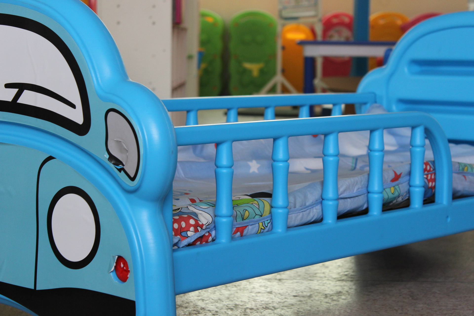 幼儿园专用午休床宝宝可爱床叠叠床带护栏家用小床上下铺