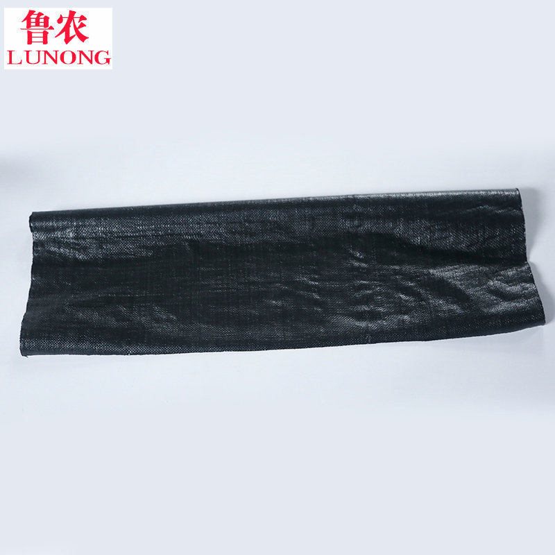 Factory Supply 2.6 M Garden Anti-Grass Weed Barrier Black Cloth Anti-Aging Greenhouse Breathable Weeding Cloth Wholesale