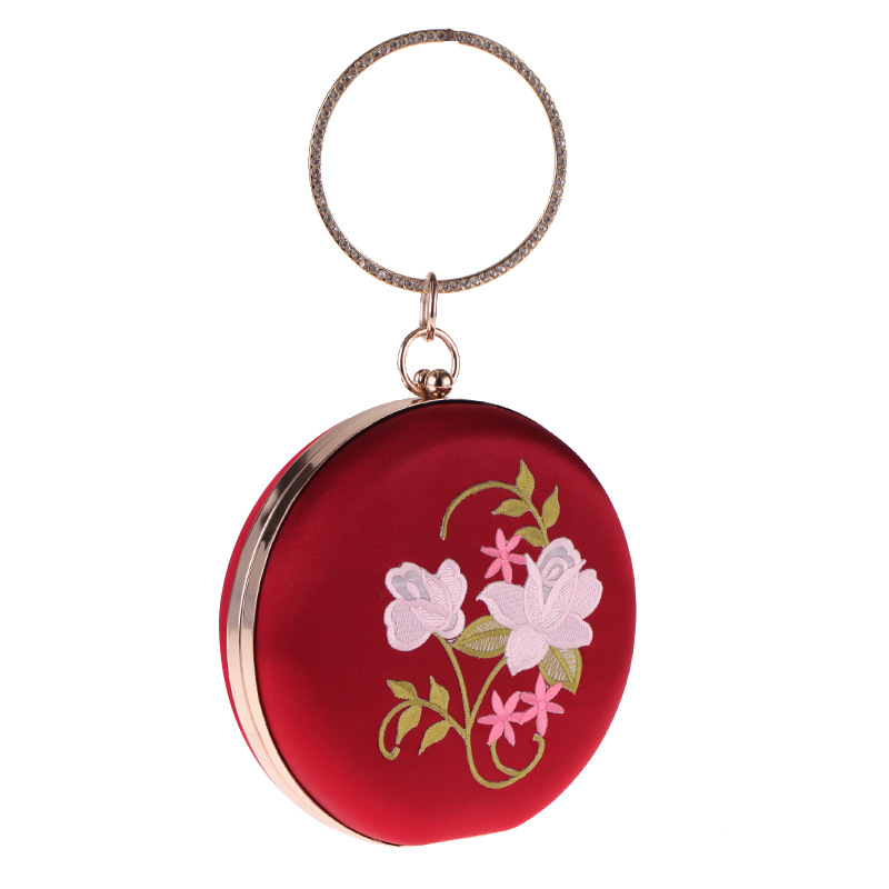 身份和地位, 无论是在休闲的聚会中还是出席盛大的宴会, 月光花 精致