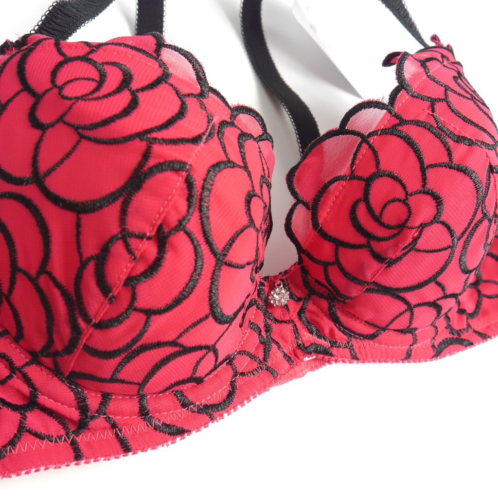 706024 超美刺绣花朵内衣带钢圈侧收提拉聚拢文胸舒适贴合胸罩