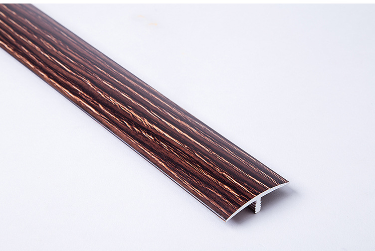 厂家直销 木纹色木地板压边收口条 铝合金平扣接缝条 门槛收边条