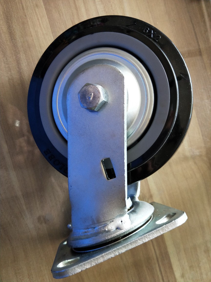 6寸环球牌globe重型黑色超级聚氨脂脚轮批发深圳脚轮批发