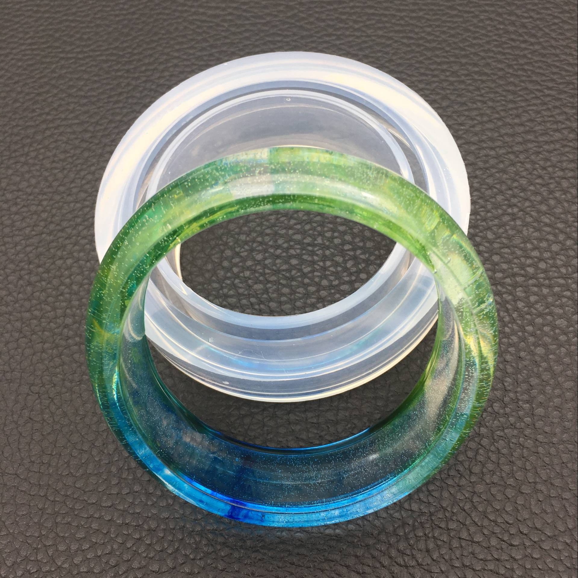 水晶滴胶模具高镜面手镯硅胶模具水晶滴胶模具diy树脂干花