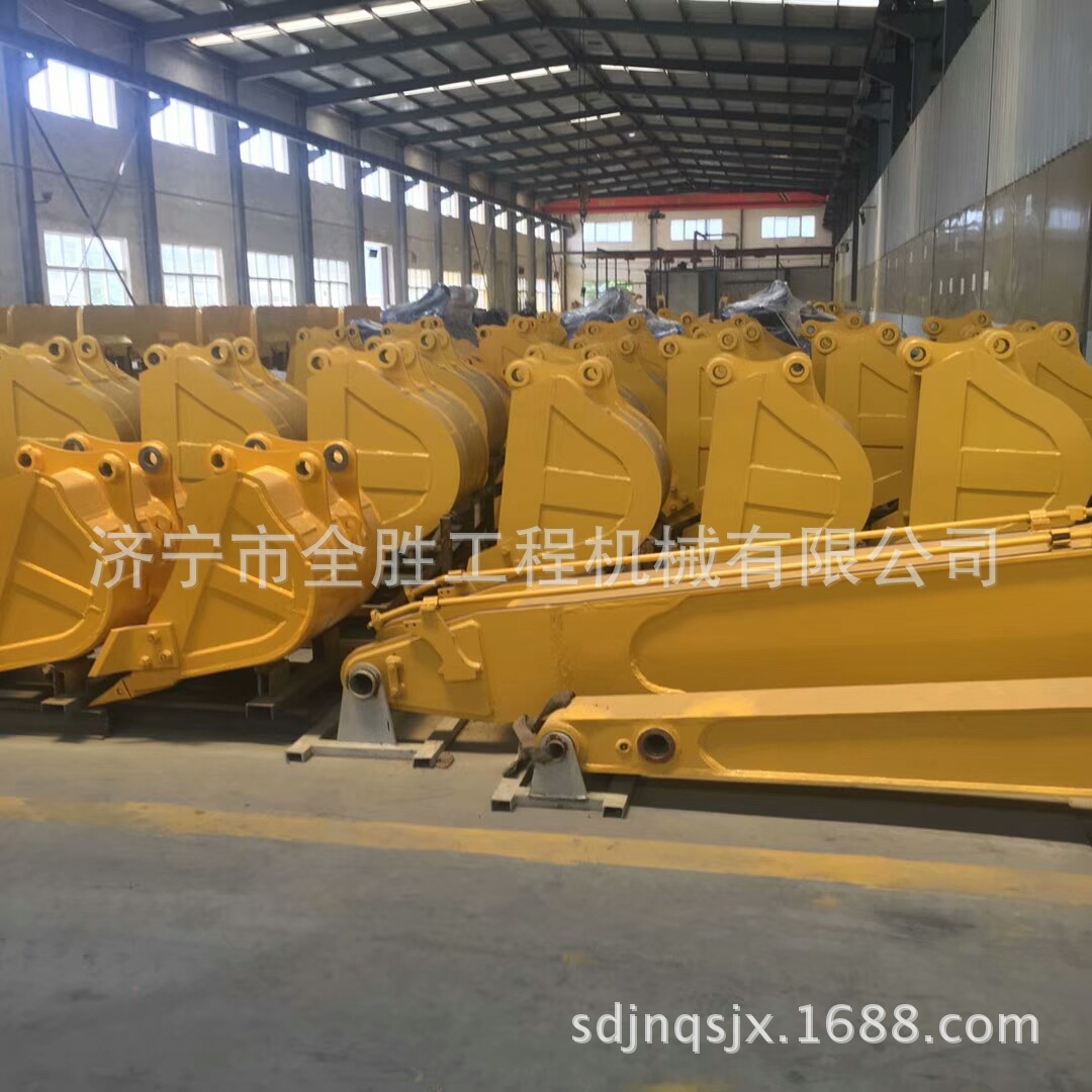 mmexport1512143283137