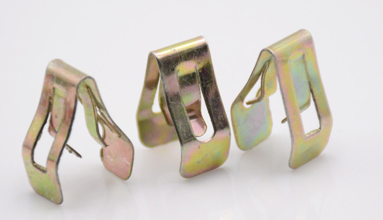 汽车仪表台卡扣汽车铁卡扣汽车铁皮中控面板卡扣音响固定仪表卡扣