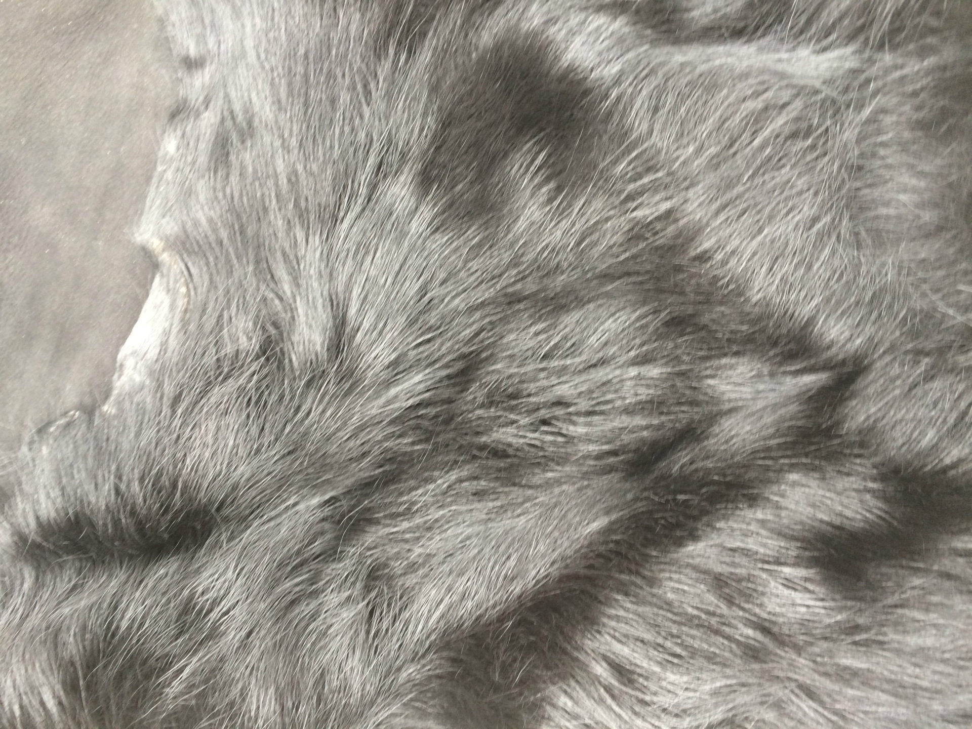 托斯卡纳皮毛一体 黑色真羊皮毛 手工皮料 真皮毛原料