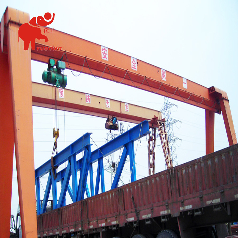 长垣起重机:生产门式起重机的厂家,桁架式单梁门吊