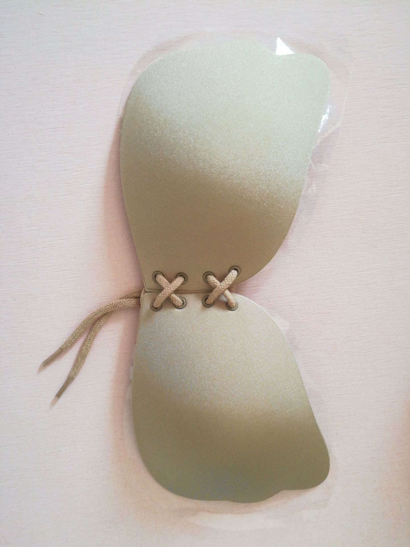 拉拉女神硅胶布杯隐形文胸 加厚聚拢无钢圈一片式无痕胸贴