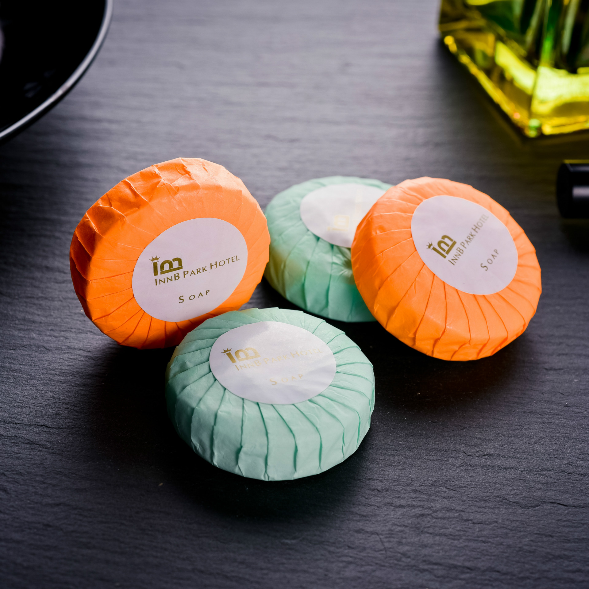 定做酒店一次性用品 新包装 圆形香皂 宾馆客房一次性香皂印logo