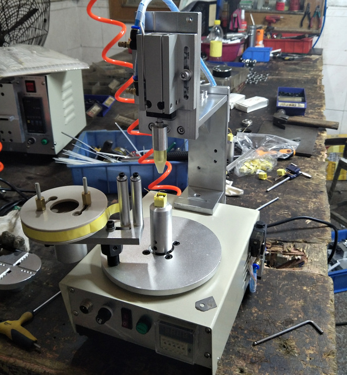 带气缸自动压住包胶机变压器磁环线圈外围胶带机半自动