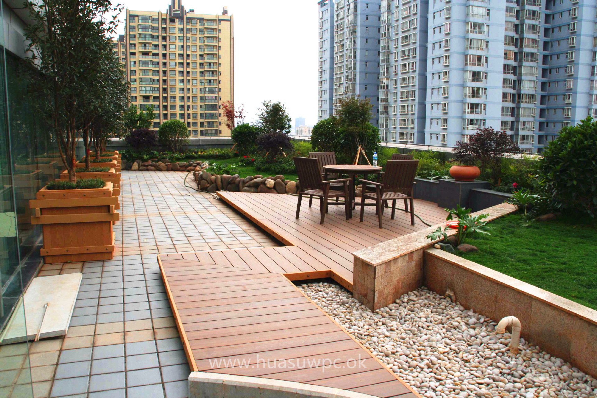 共挤塑木空心地板共挤二代木塑新技术新材料双色共挤木塑地