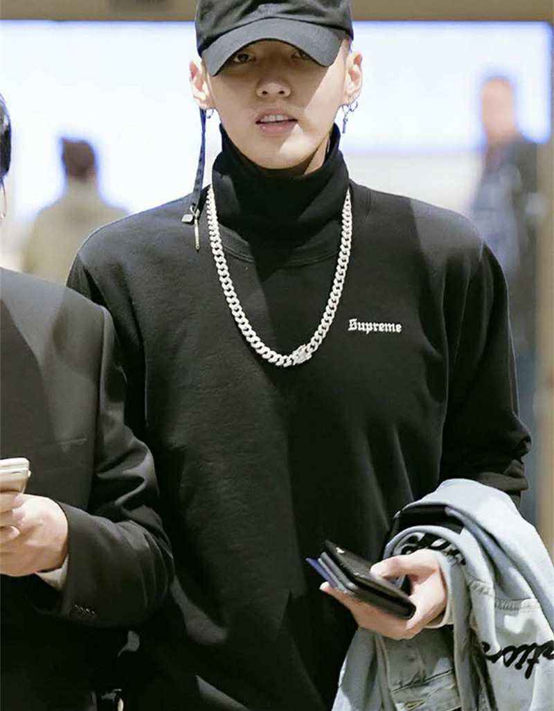 吴亦凡同款衣服套头宽松高领字母绣花休闲男女情侣款长袖卫衣