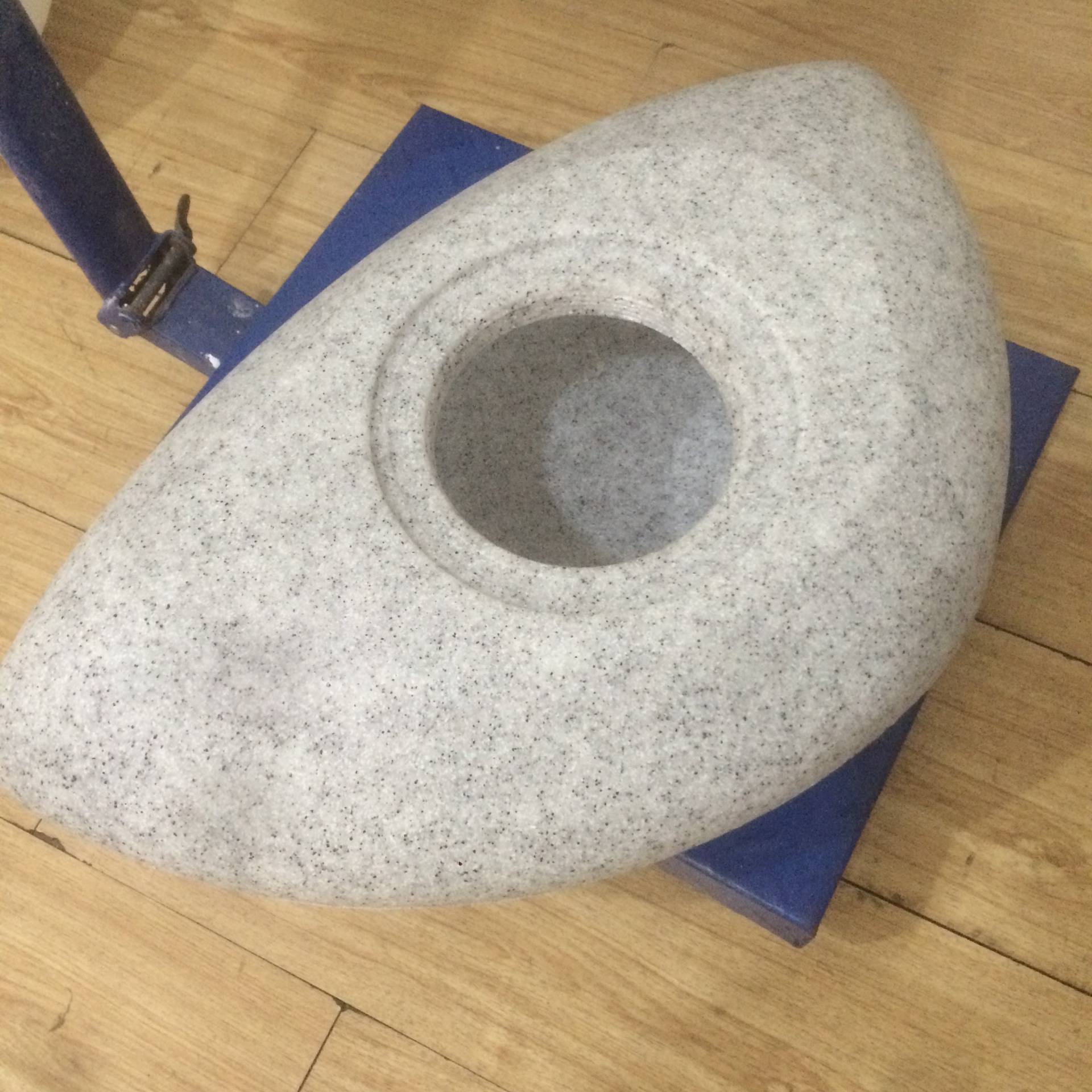 一体成型灯罩 pe塑料灯罩 旋转成型滚塑灯罩