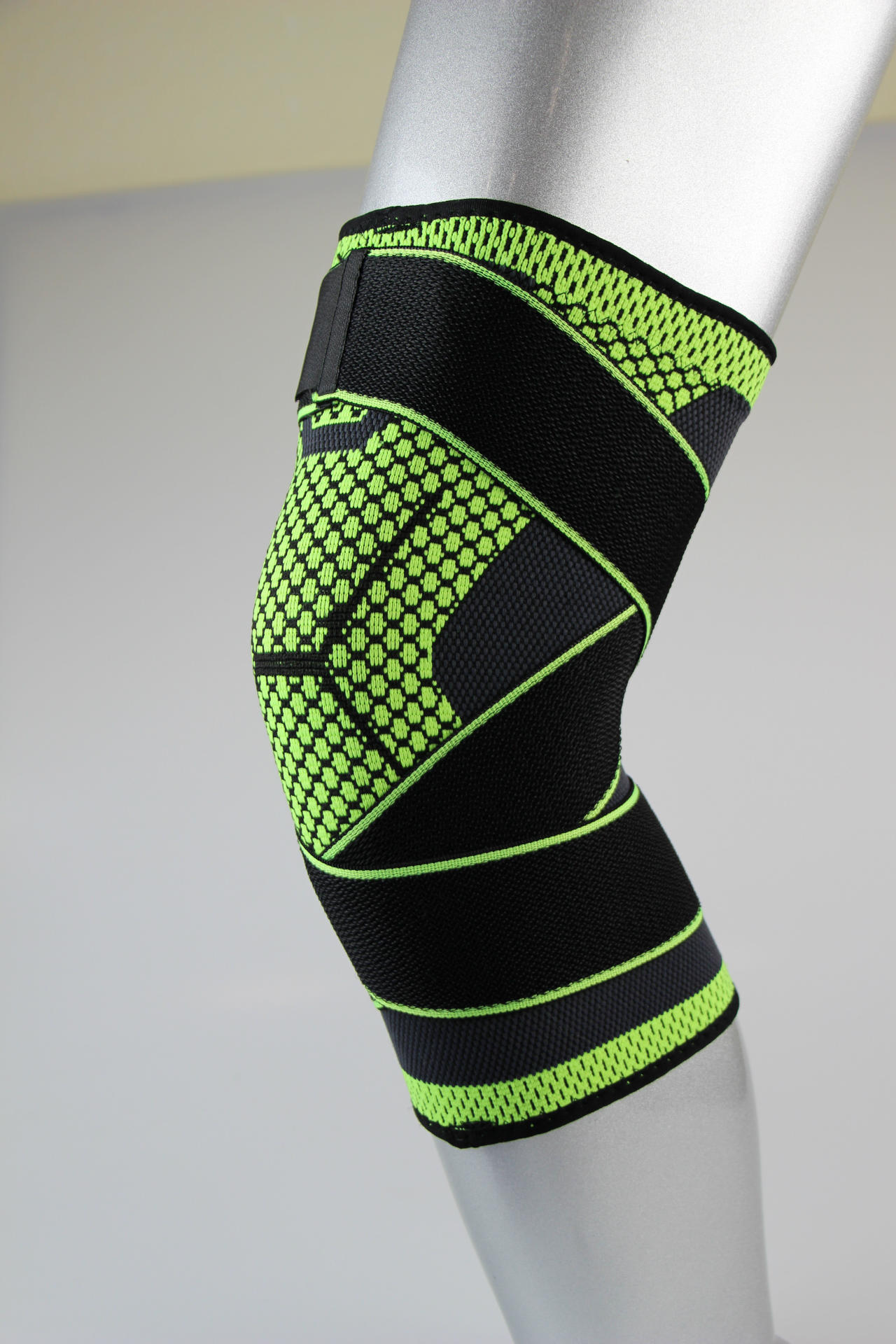 加压护膝骑行运动护具透气耐磨护膝盖厂家批发定制logo