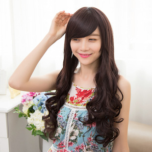 娃娃长卷发