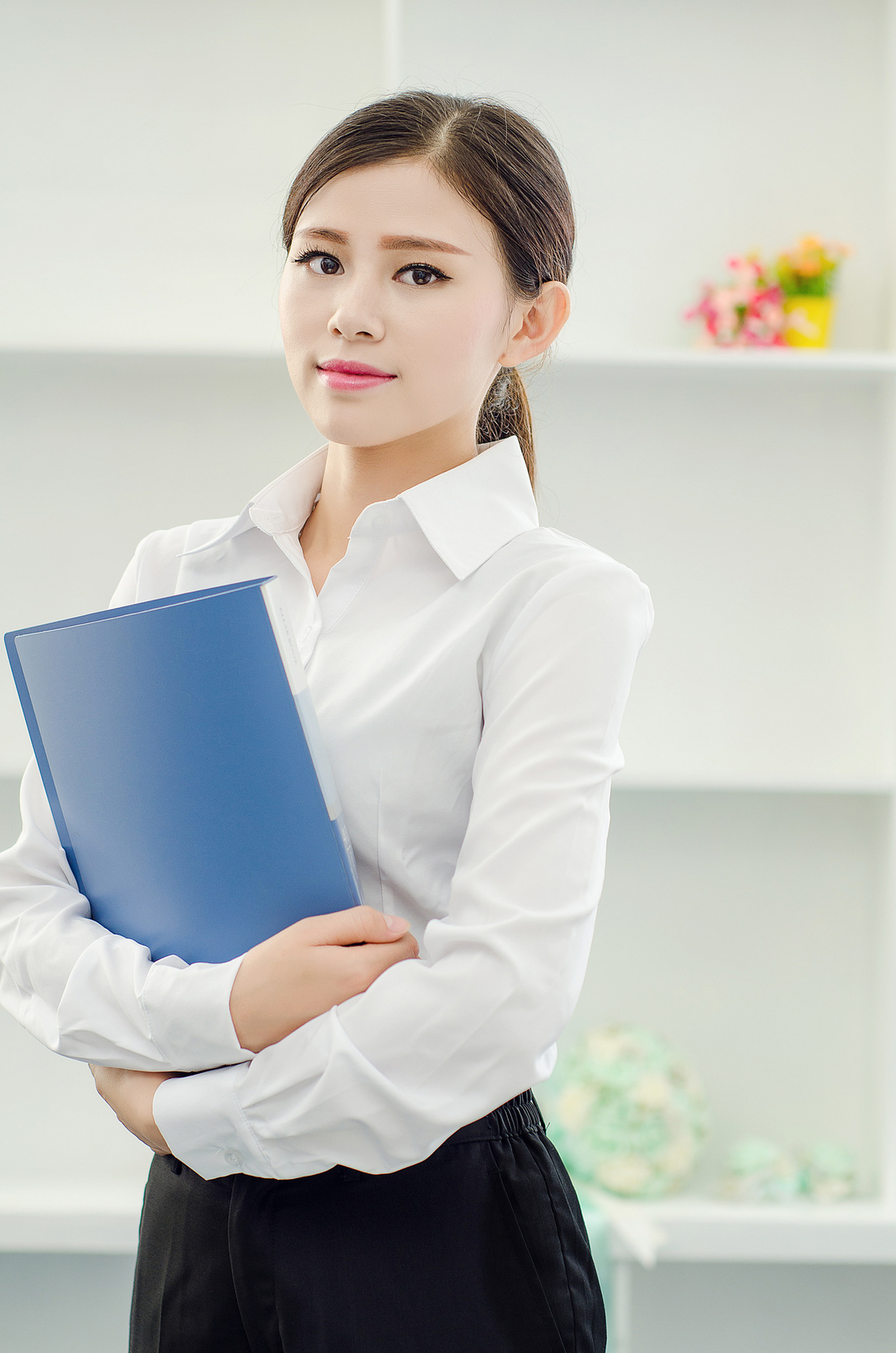 秋季职业白衬衫女长袖韩范修身ol学生衬衣大码商务正装面试工作服