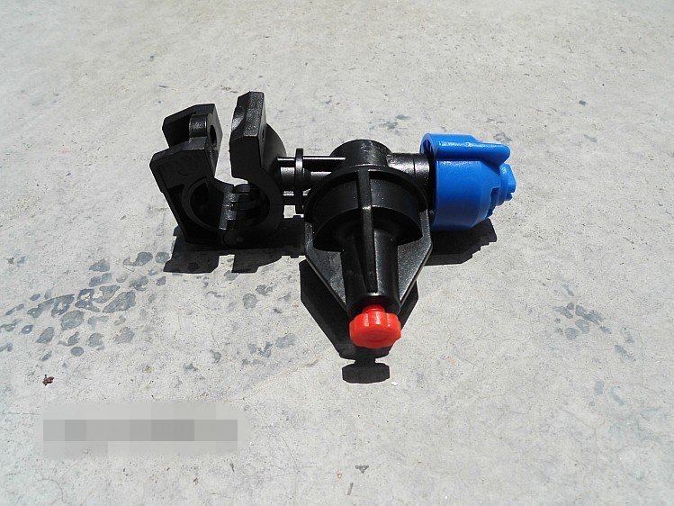 精品大型打药机喷头配件管道夹管喷雾器喷头扇形农机雾化喷头