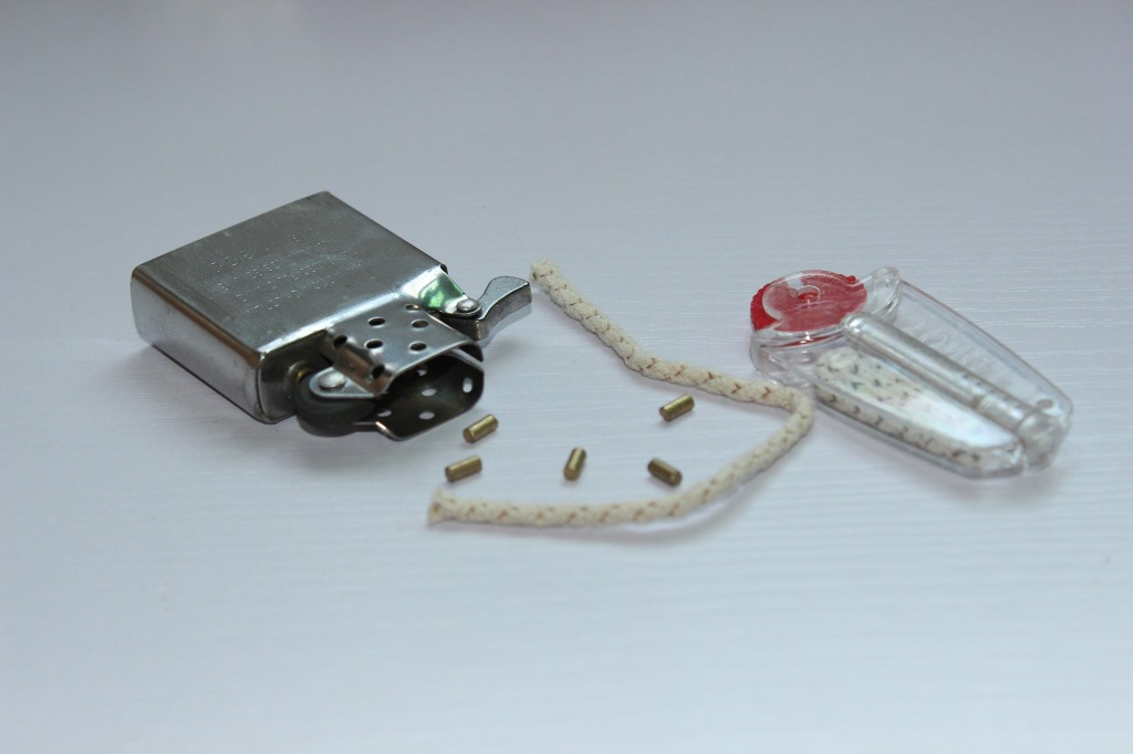 通用打火机配件火石 棉芯精装通用性打火机煤油打火机批发