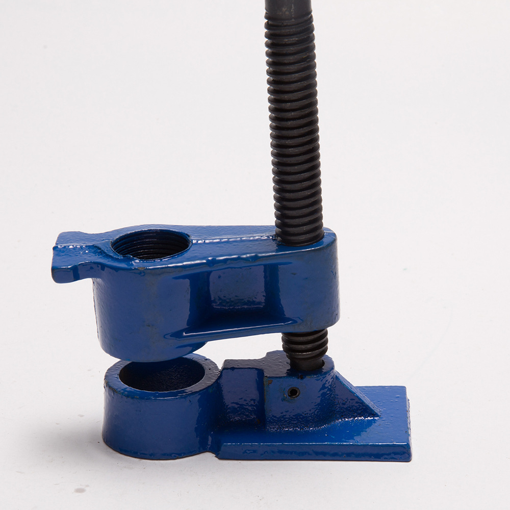 东阳市南马鸣鸿五金店 水管夹 4