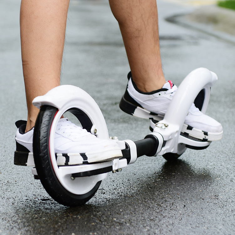 厂家批发蛇形活力板现货成人两轮滑板耐磨减震骑健滑板车