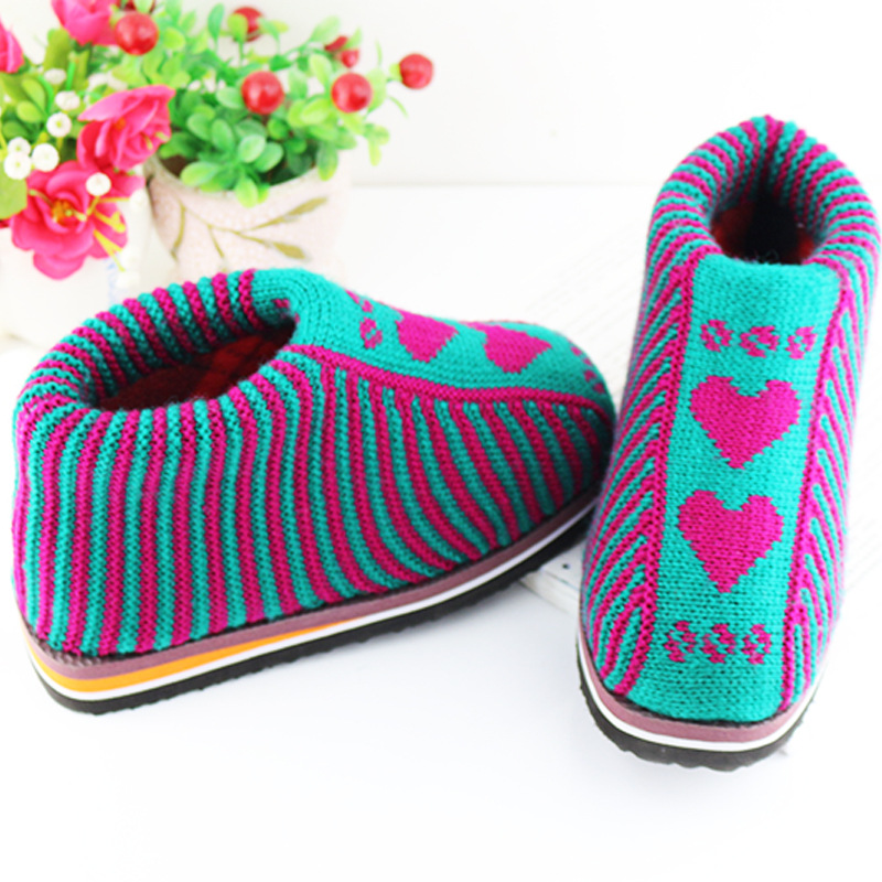 爱心毛线棉鞋冬女款手工毛线靴女式桃心毛线靴上海毛线鞋批发一件