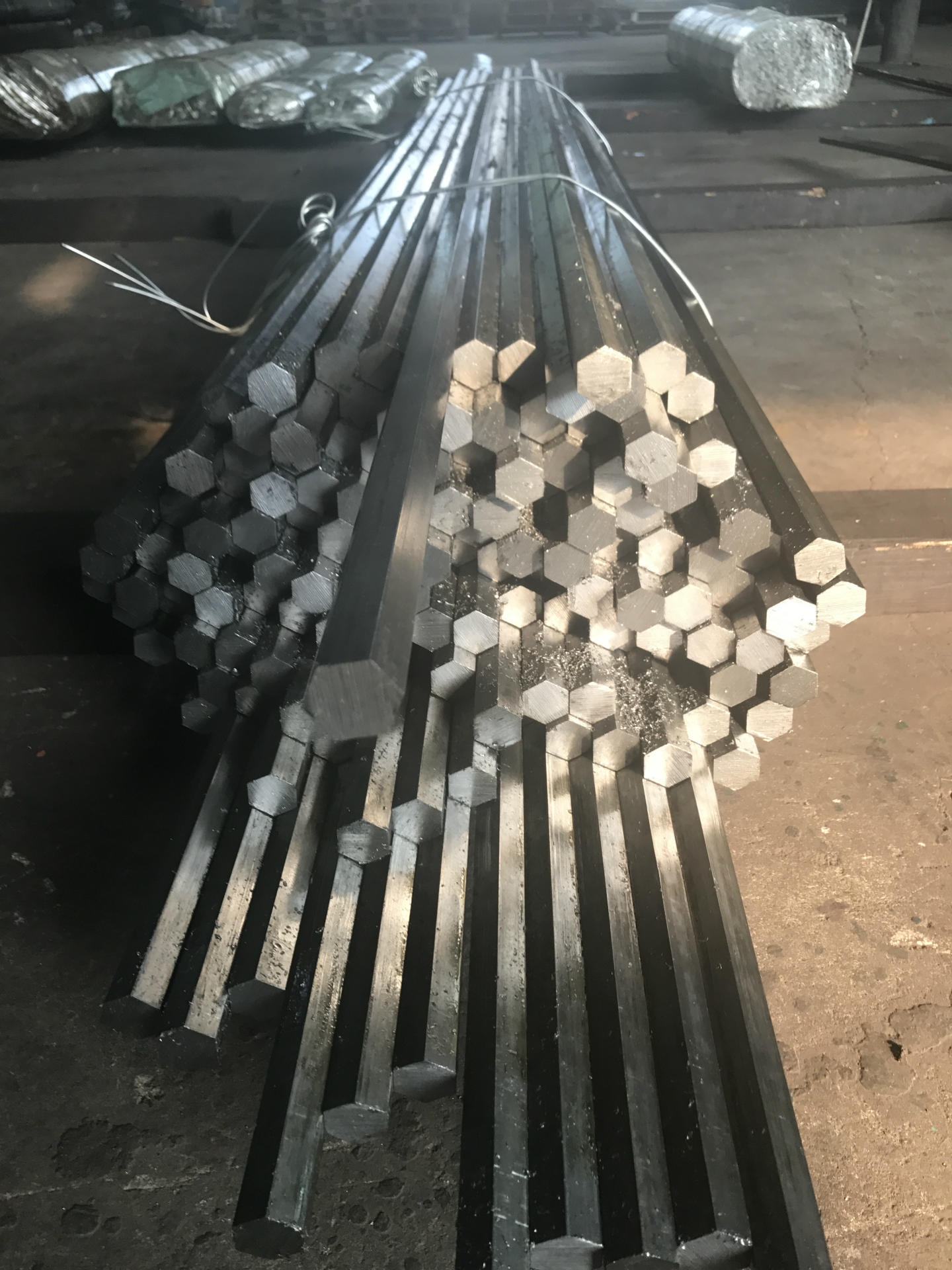 s45c10454570中碳钢六角棒60