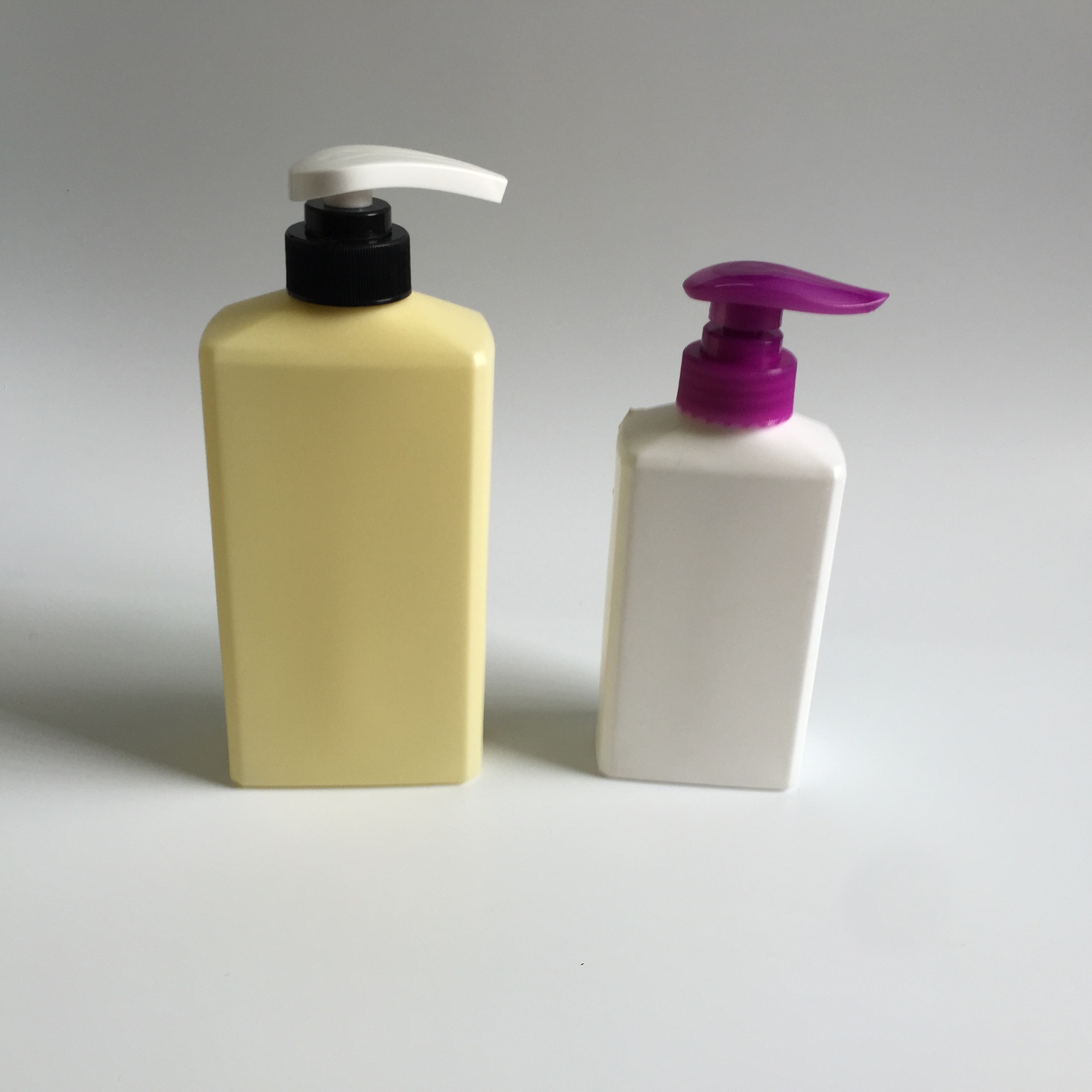 300ml 500ml洗发水子沐浴露瓶 乳液瓶 成人洗护系列瓶子 厂家