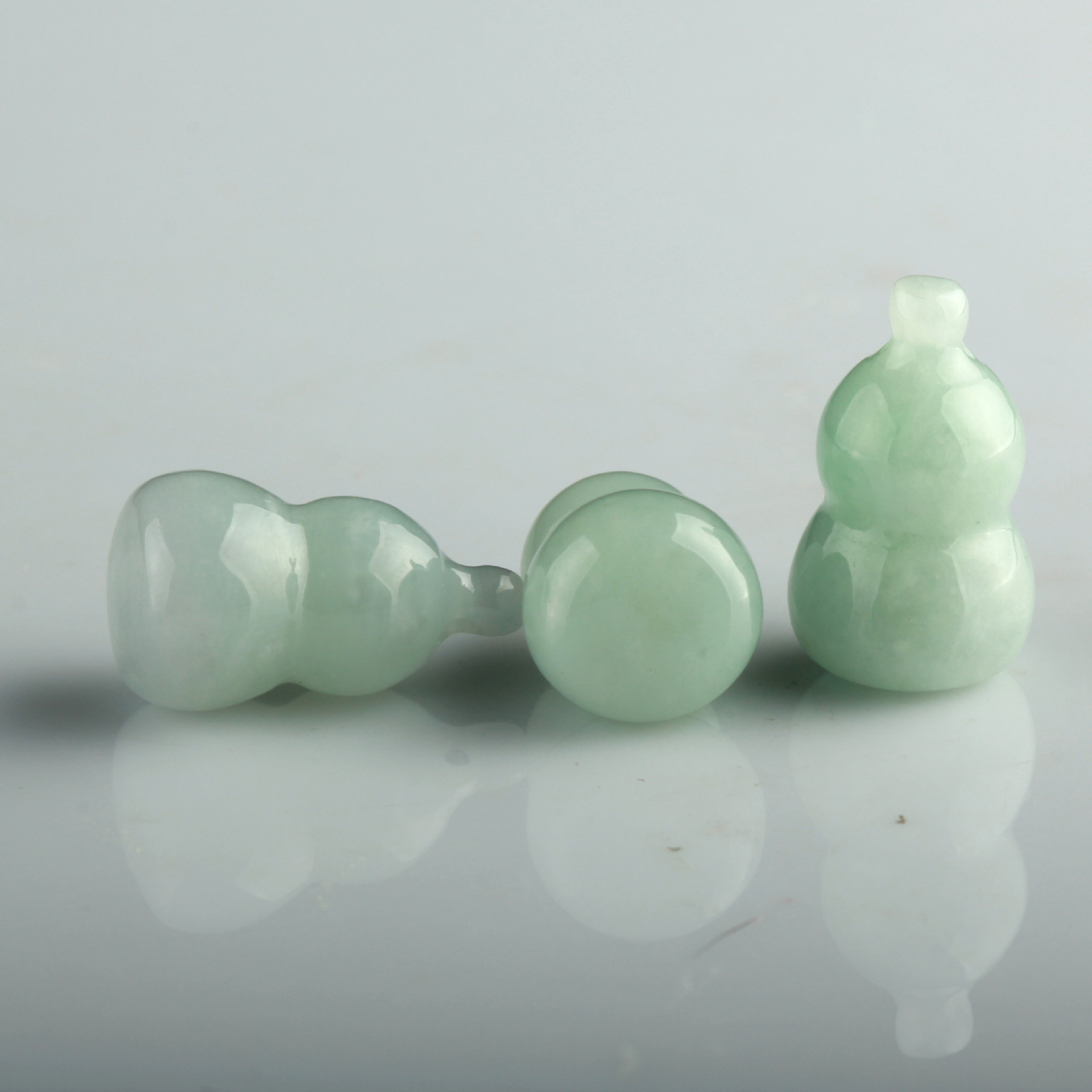 缅甸翡翠玉石a货玉葫芦吊坠儿童保平安葫芦玉佩项链挂件代出证书