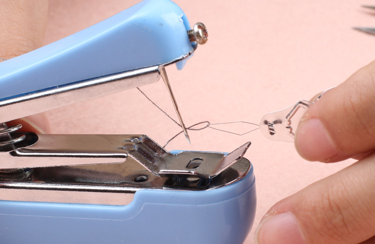 批发手动缝纫机迷你缝纫机正品spring come缝纫机 家用袖珍便携式