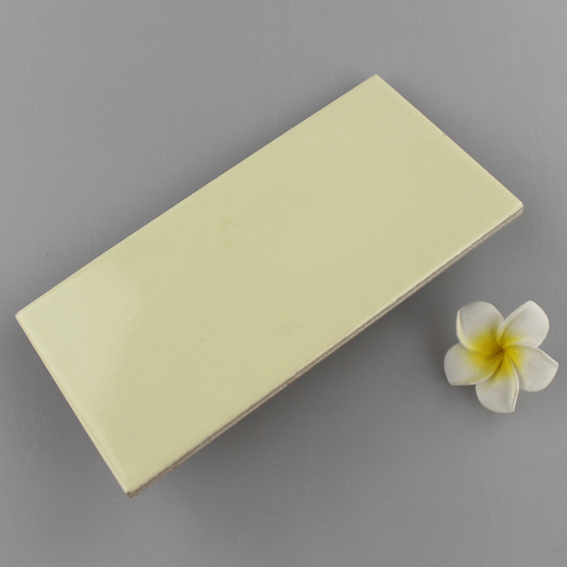 抗冻外墙砖_淡米黄色抗冻外墙砖 | 幼儿园外墙装修