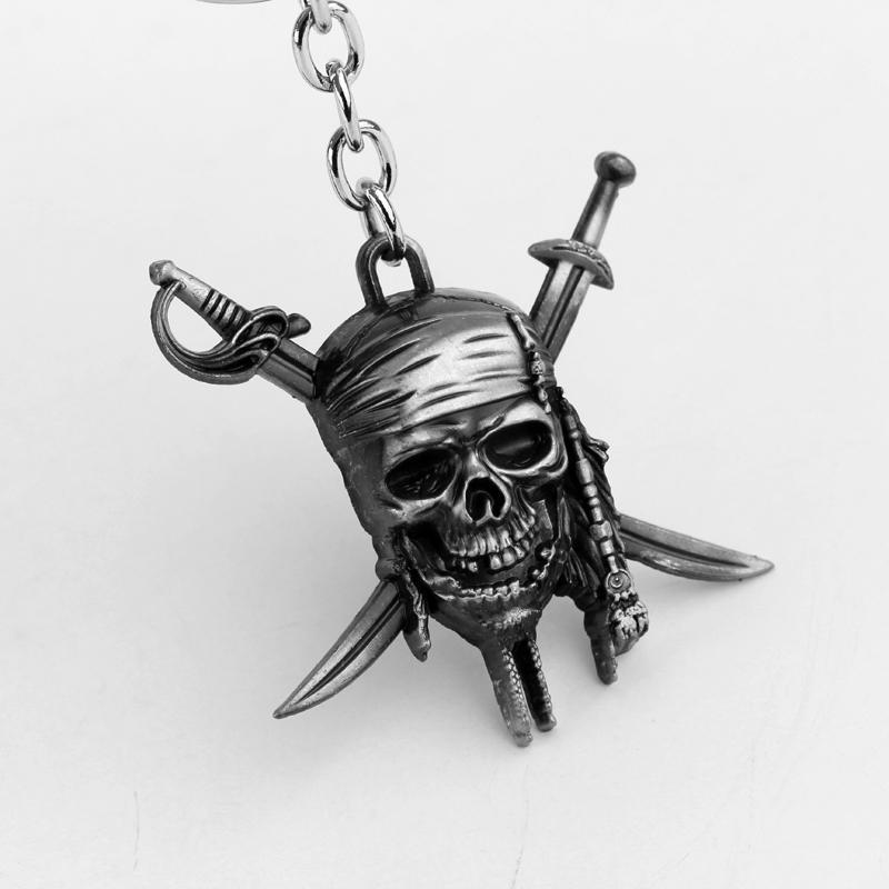 新款 加勒比海盗 杰克船长骷髅头双刀标志金属钥匙扣包包挂件批发
