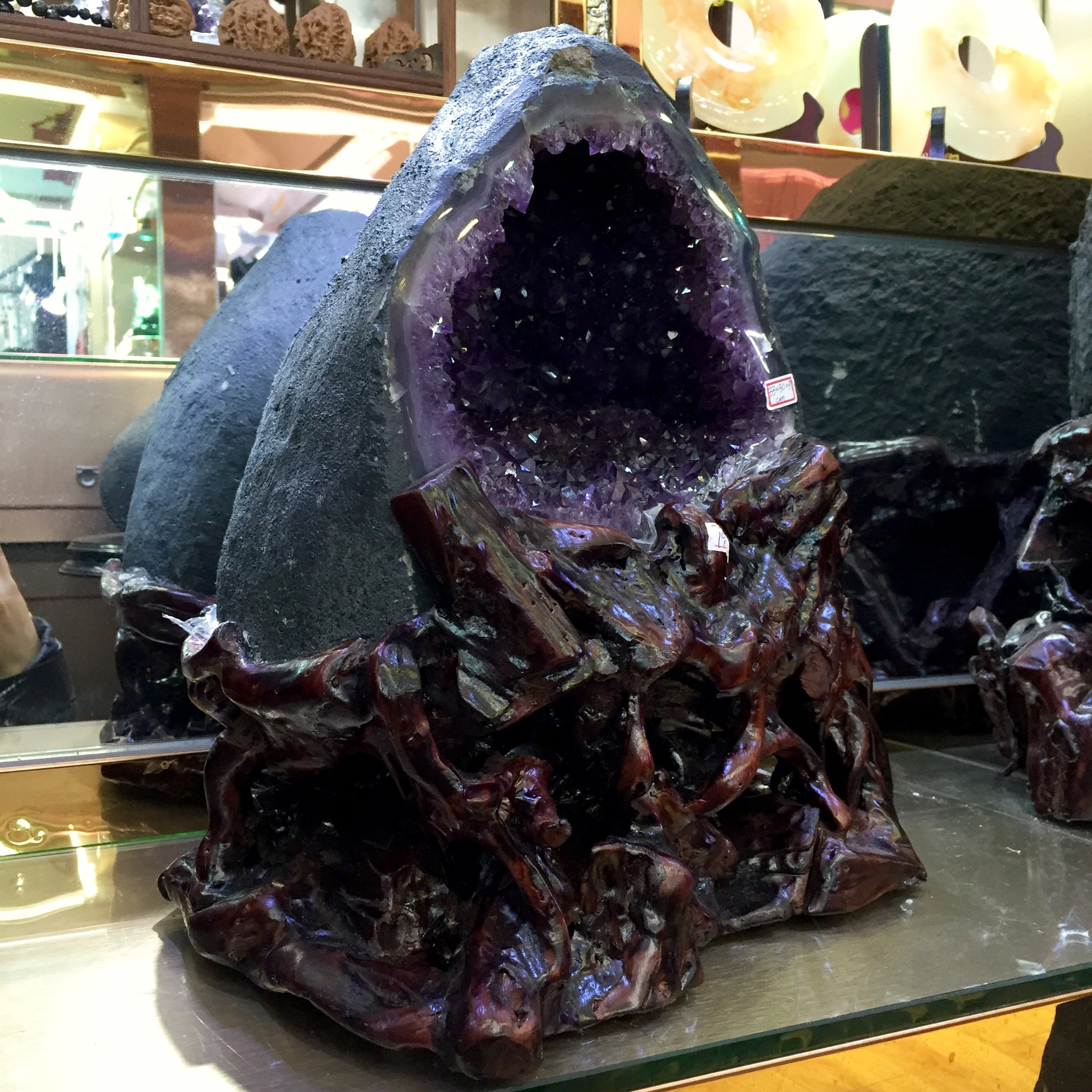 紫晶洞摆件 天然水晶洞 巴西 辟邪 聚财 紫水晶原石 水晶洞