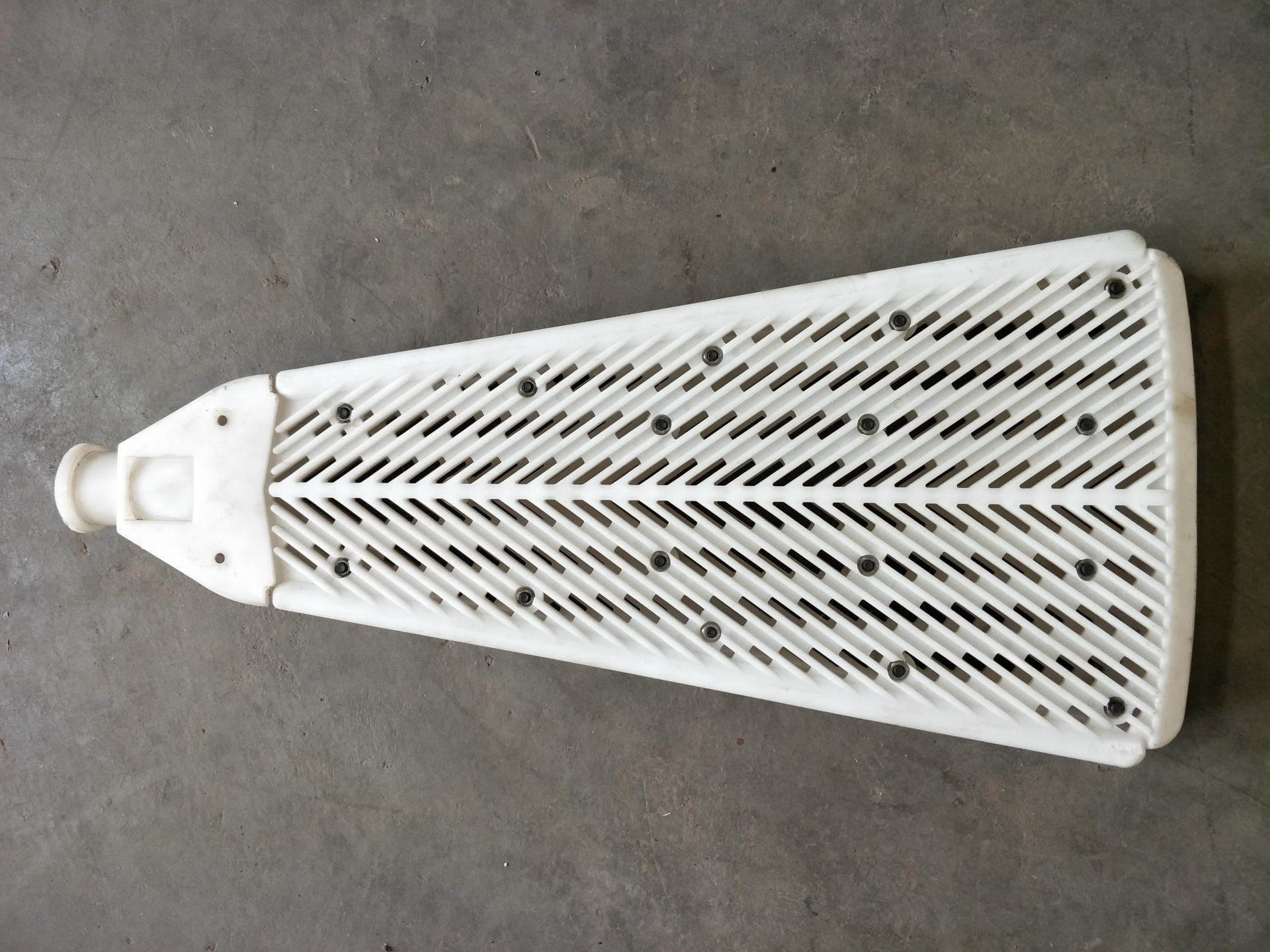 陶瓷过滤机滤板过滤介质陶瓷过滤机配件矿山等作业固液分离