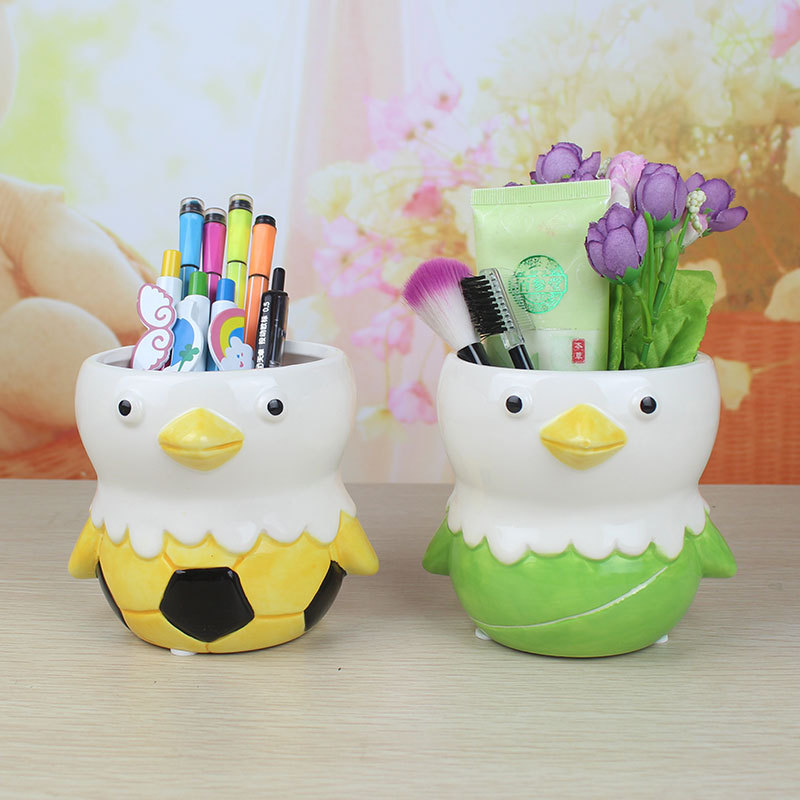 Ceramic Craft Gift Hand-Painted Decoration Cartoon Cute Student Large Pen Holder Anime 61 Children's Day Gift