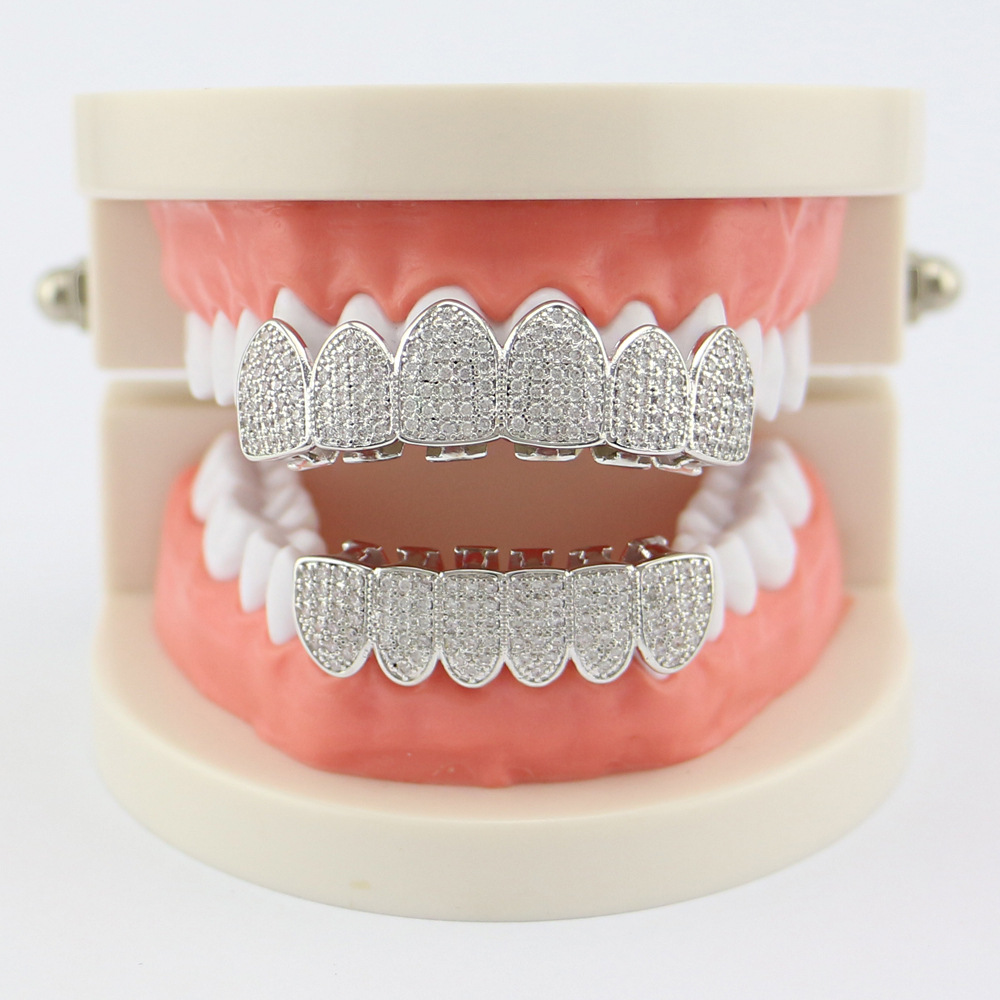 跨境饰品厂家直销 镀真金嘻哈镶钻金牙套 金属饰品带钻牙齿套