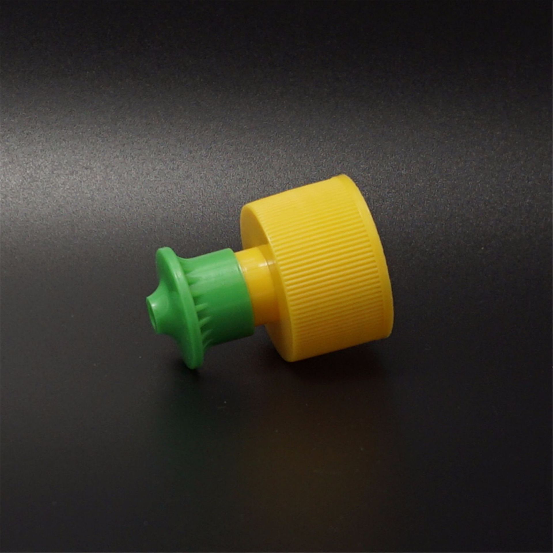 24/410手拉盖 运动提拉盖 伸拉洗洁精塑料瓶盖 24口伞型顶拉瓶盖