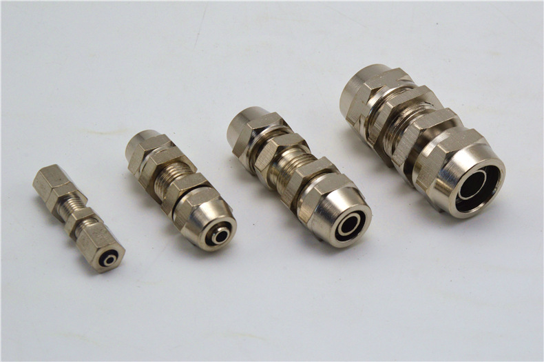 穿板快拧隔板快拧全铜卡套接头快拧隔板直通接头pu管接头厂家批发