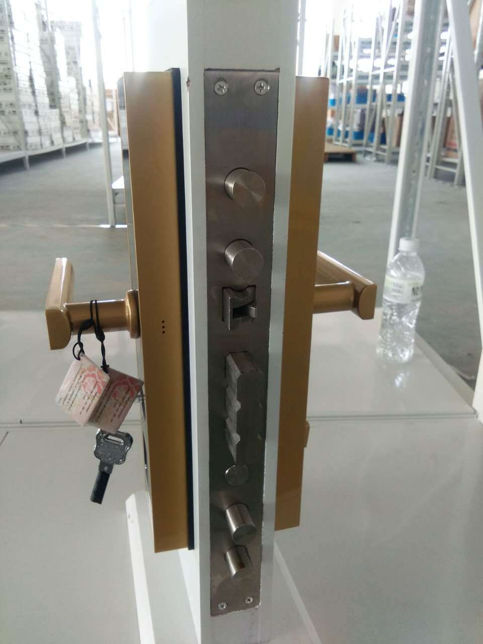 恒阳批发双环形防盗双钩双保险大圆柱大门不锈钢双快双活霸王锁体