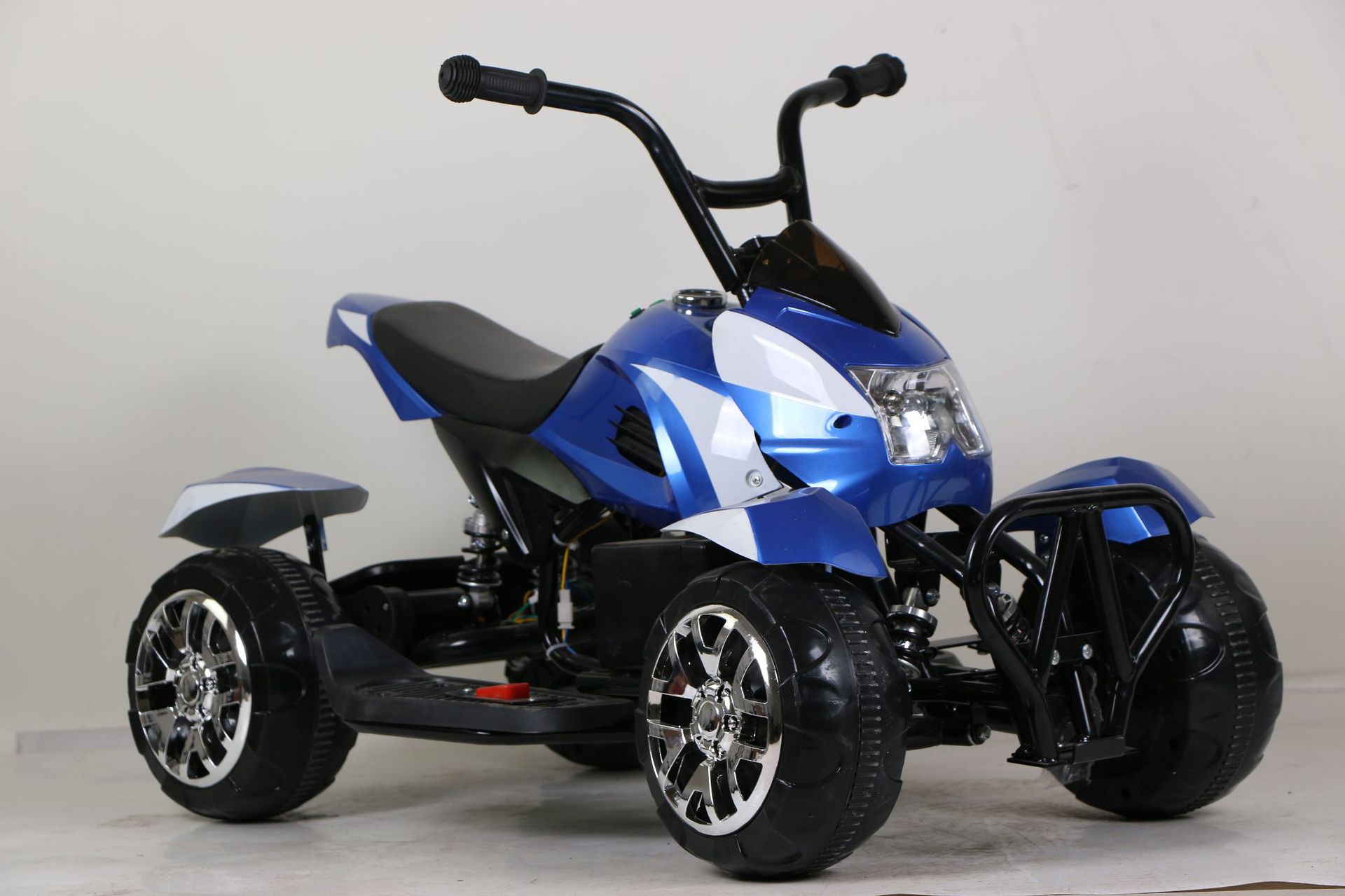 2018新款儿童沙滩车电动车四轮童车可坐人小孩玩具汽车电动沙滩车