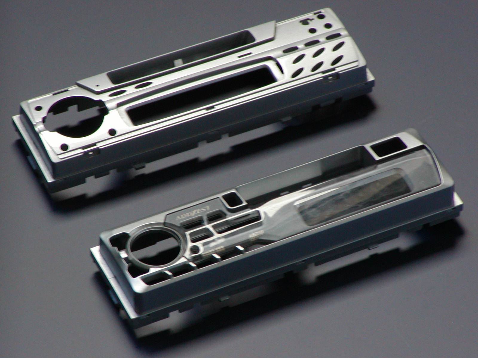 五金工件冲压制造工艺有哪些优势?