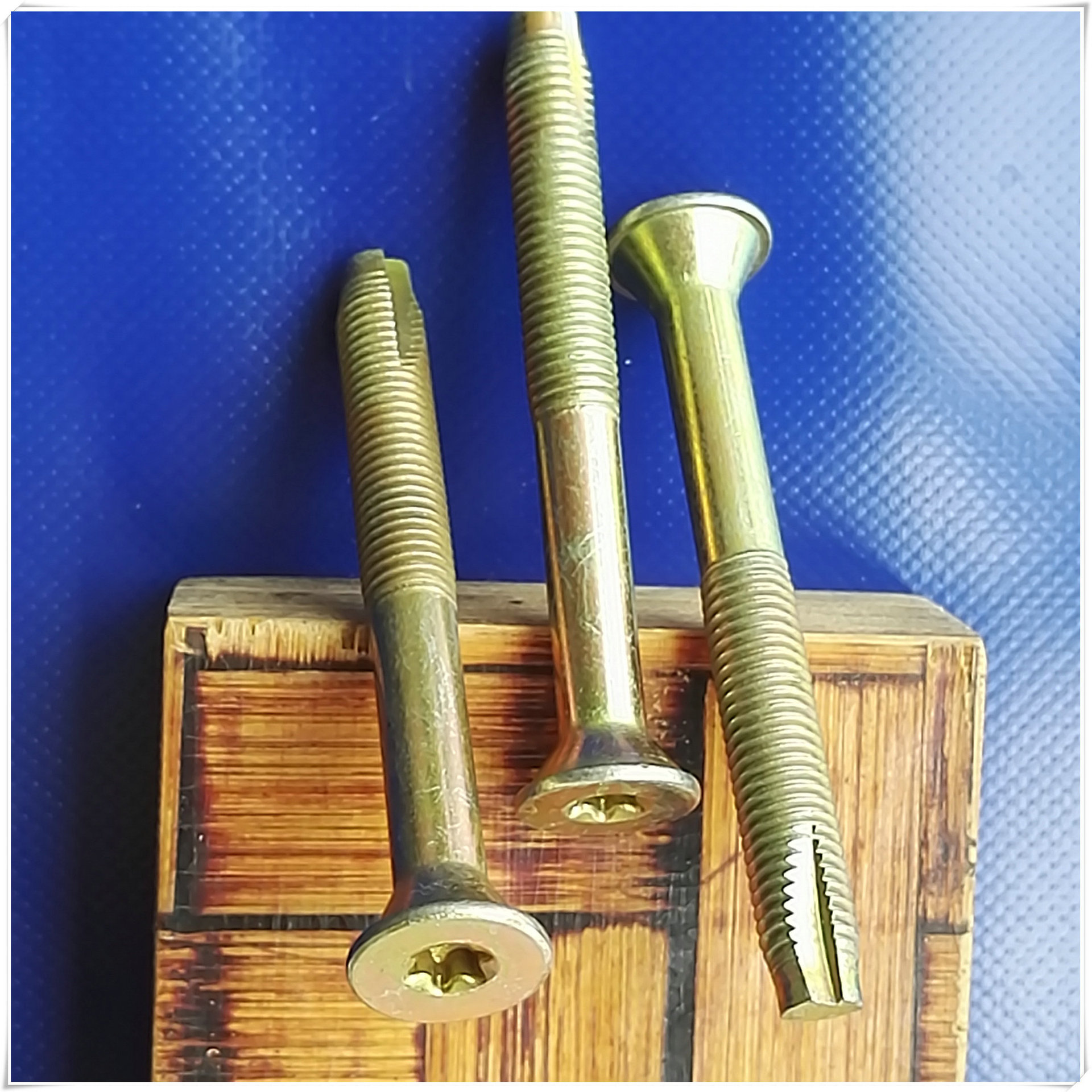 深圳集装箱地板钉沉头梅花地板钉85x77集装箱配件货柜压板螺钉