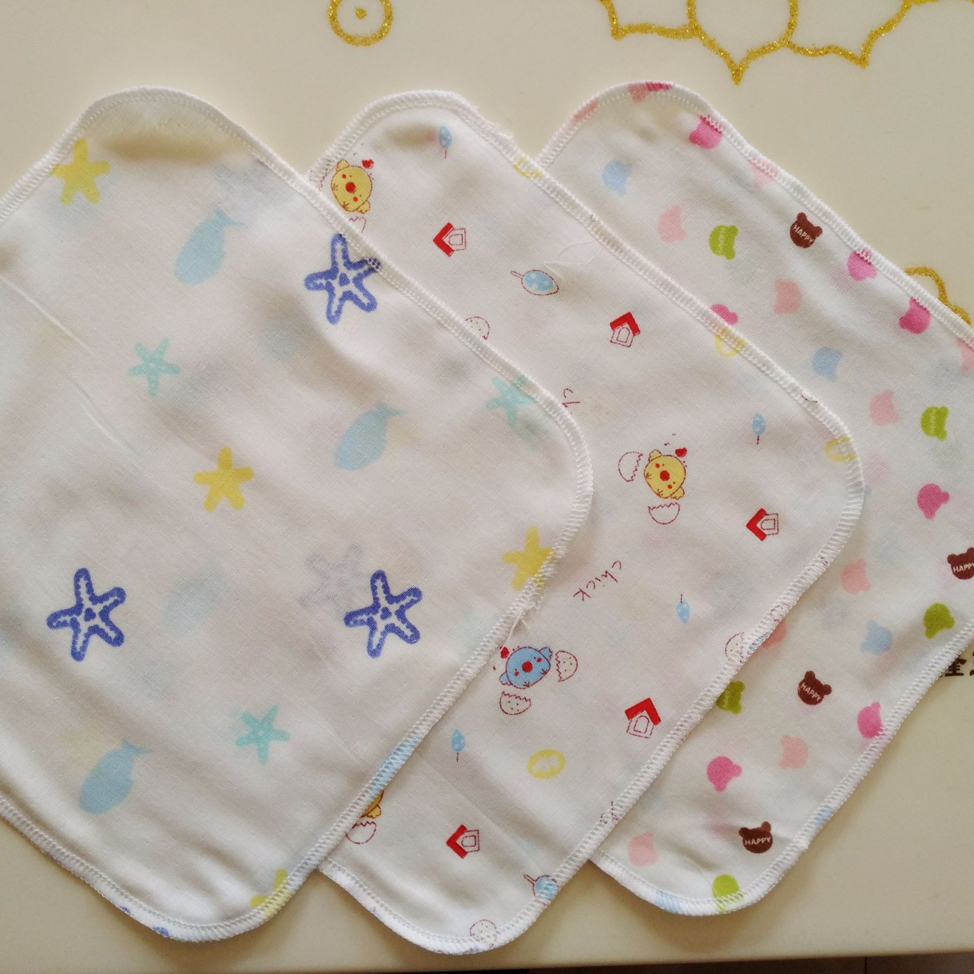 高密度纯棉婴儿小手绢 纱布手帕 宝宝口水巾无荧光