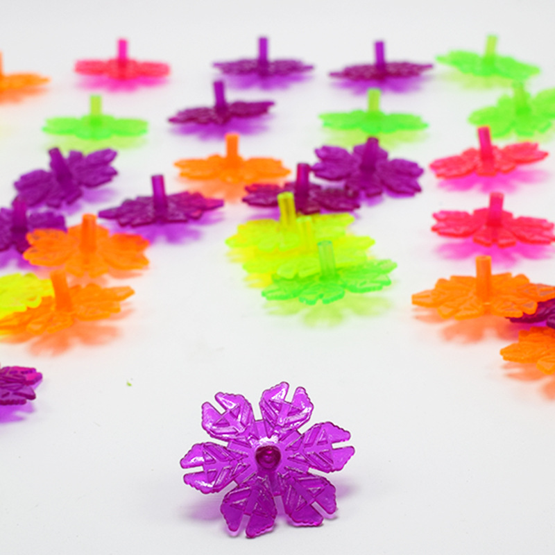 外贸热卖新品彩色雪花片积木陀螺玩具可做赠品装扭蛋玩具批发