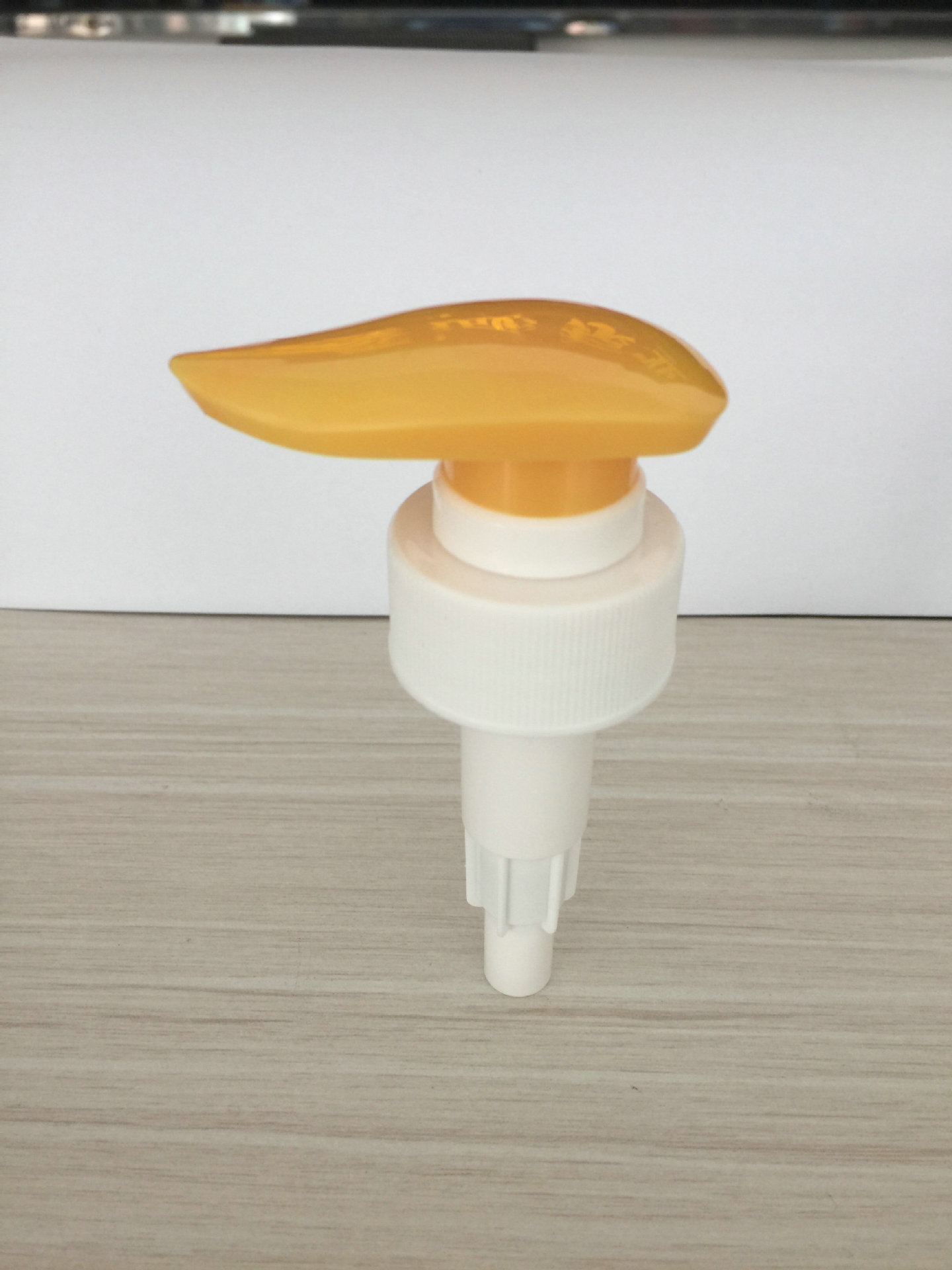 厂家直销*33/410 塑料泵头 澳雪沐浴露 同款泵头**海马头*****