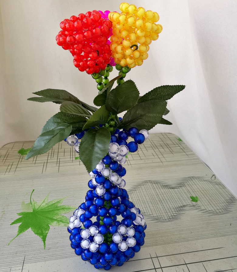 串珠花瓶家居摆件新婚礼物树脂工艺成品地摊微商创业货源批发