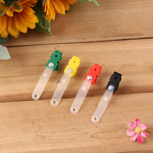 供应塑料夹子 工作证夹子 证件卡夹 新夹厂家直销