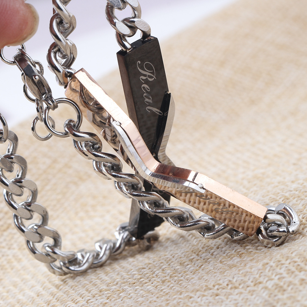 欧美款钛钢情侣手链 防过敏手饰 情人礼物 刻字首饰品 厂家直销