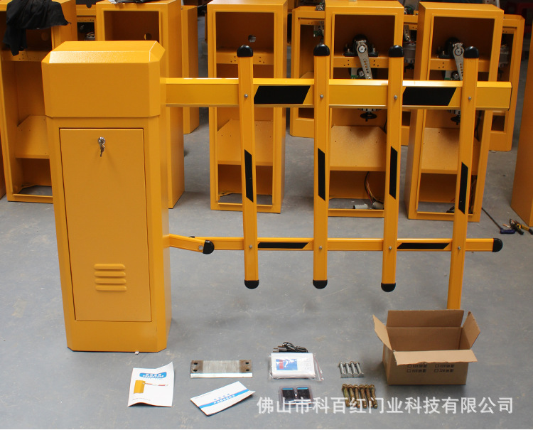 小区停车场道闸自动升降杆电动栏杆栅栏道闸直杆道闸车牌识别系统